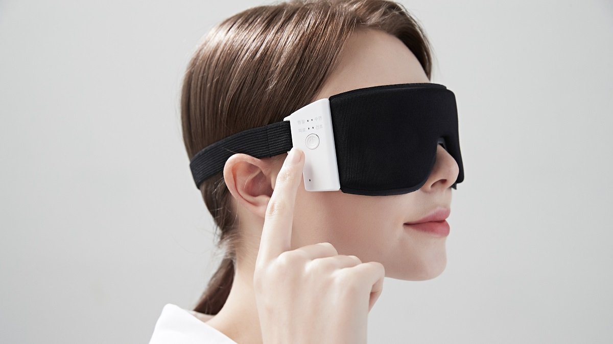 让疲惫双眼焕然一新，水润舒爽，助眠效果超群的魔法眼罩