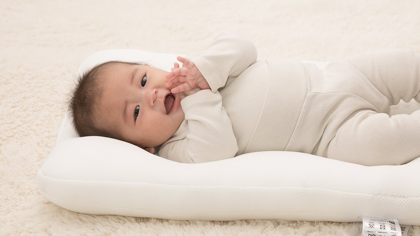Encore | Baby's Flat Head <Proper Sleeping Position> Helps Achieve a Round Head Shape with All-Around Pillow
