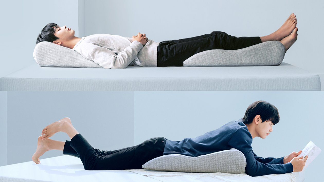 [1.2 billion in bedding alone] Comfortable whether lying down, sitting, or reclining, this is the ultimate all-purpose pillow!