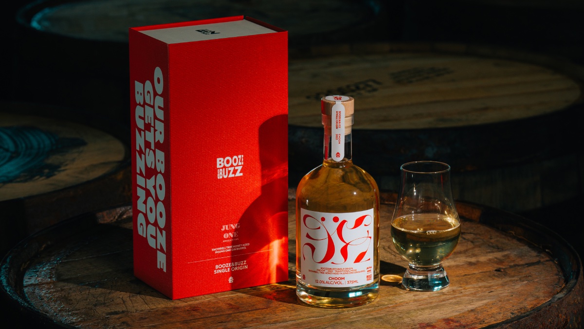 [Limited to 600 bottles] Origin 'Jeongwon Jin' X 'Buzz & Buzz' collaboration honey wine unveiled.