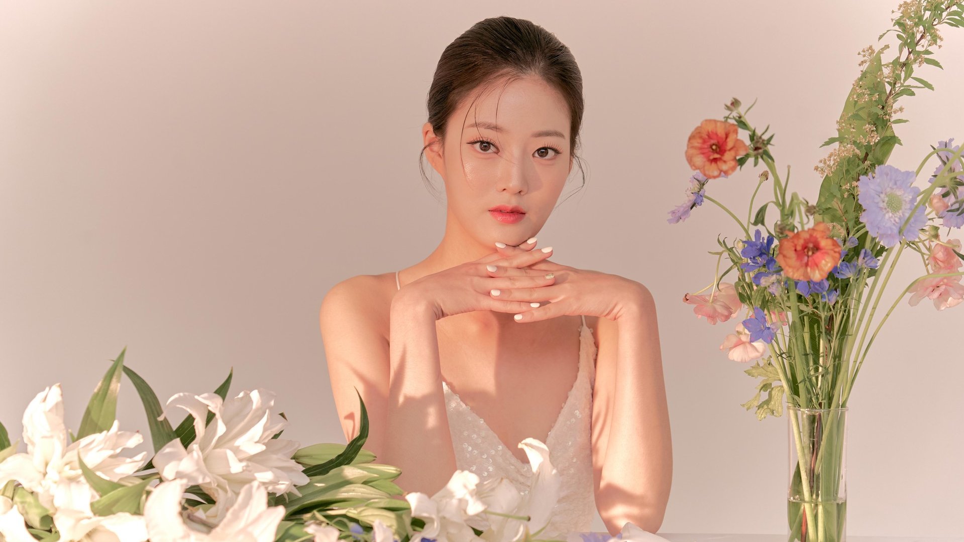 [アンコールクラウドファンディング/5点満点]私だけのフラワーフォトブック、花のように咲く私を収めてみてください♡