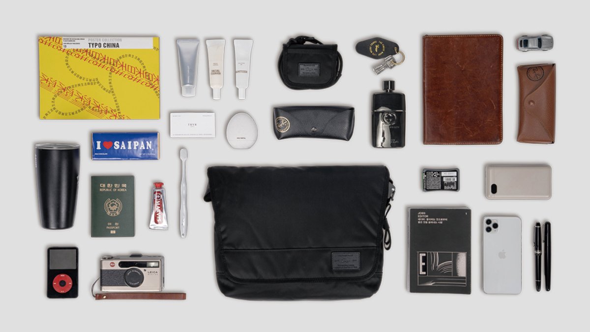 [오늘마감] 아이패드부터 일상 필수품까지 한번에, TRVR 메신저백