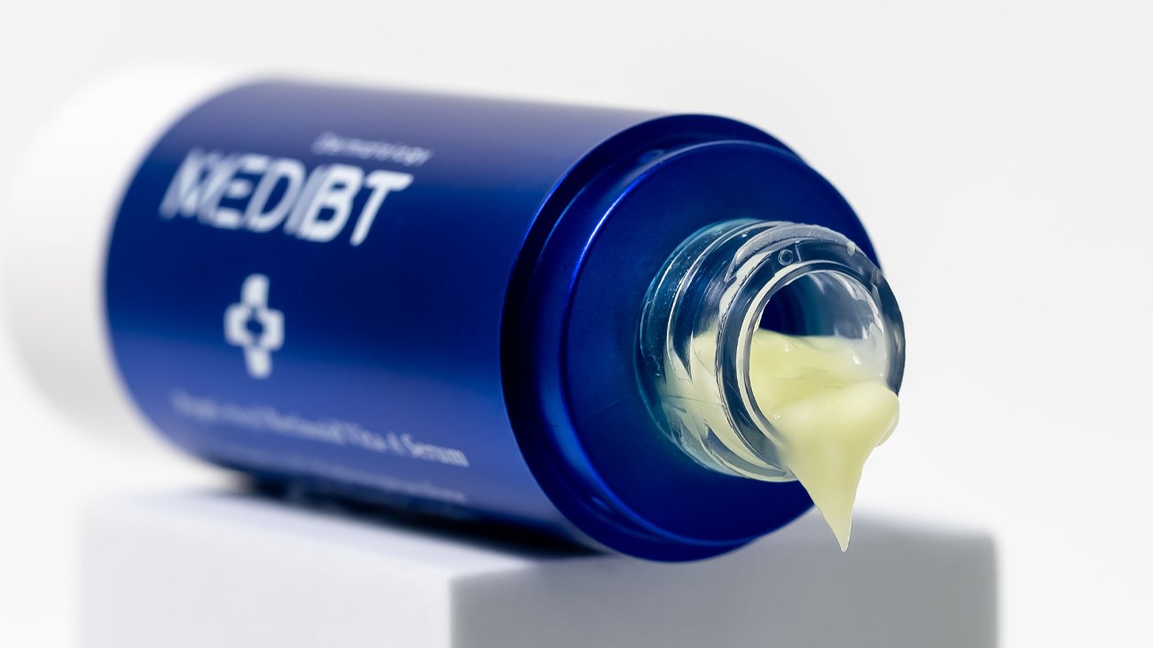4th Generation Retinol Final Funding | When you apply this it feels like someone is gently pulling your face from above.