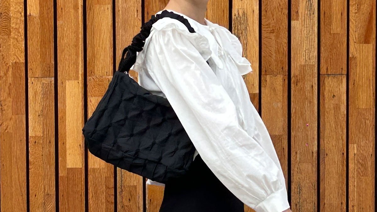 [Shipping Included] 3-Way Shirring Bag – Versatile for Work, Travel & Play!