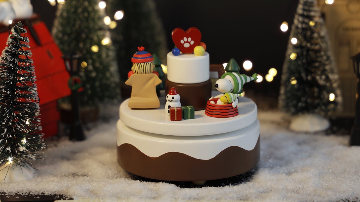 [Limited to 1000] Exclusive Christmas Snoopy Official Goods Edition!