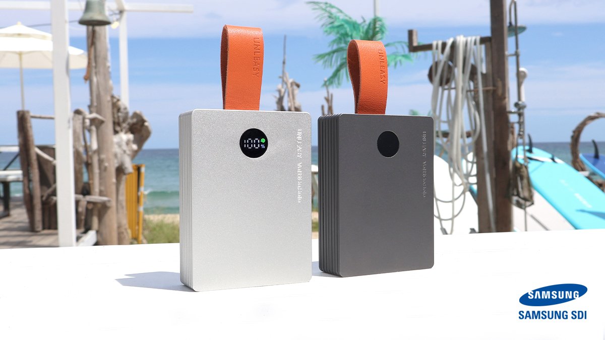 单手可握的45W航空级材质安全强劲高端移动电源