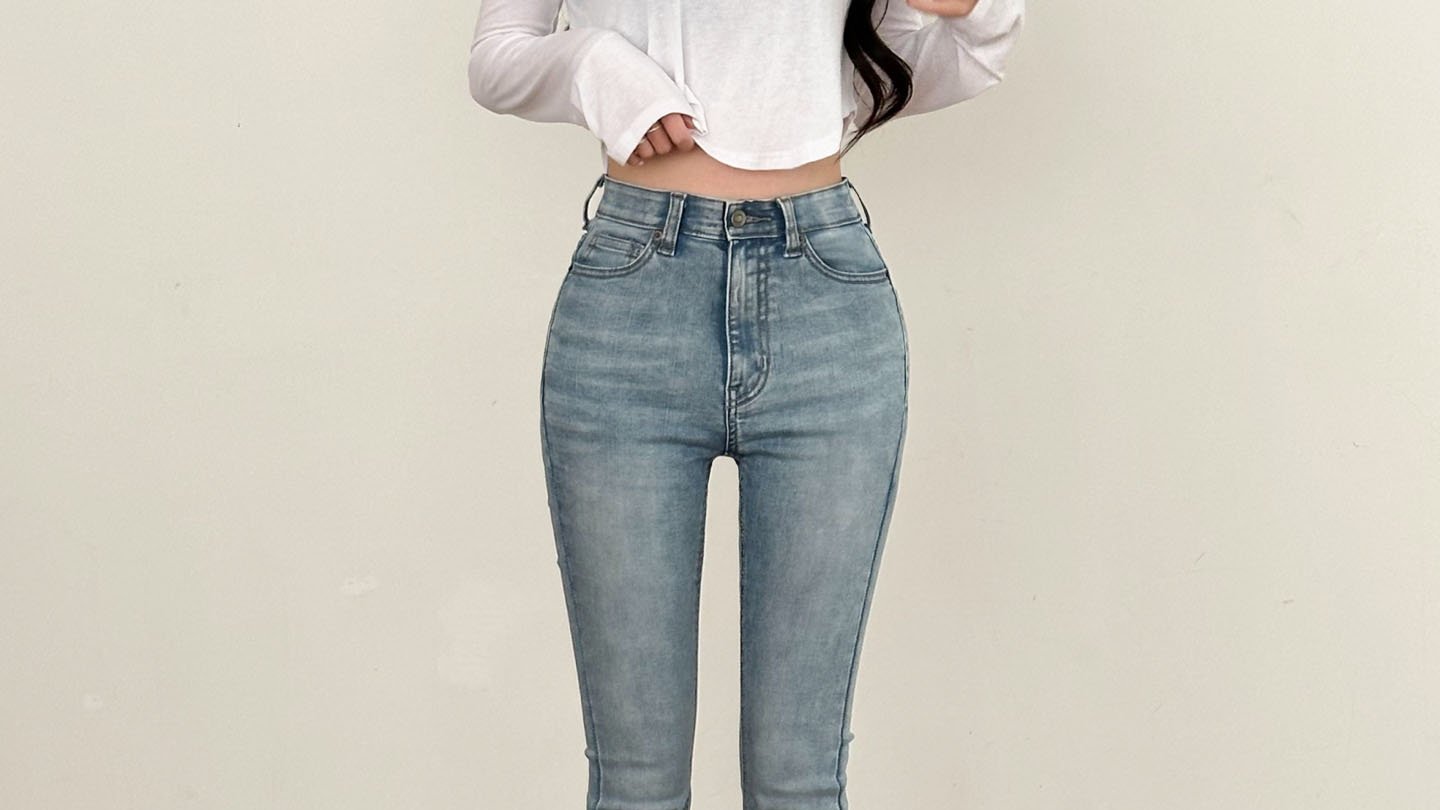 用一条牛仔裤自然勾勒迷人臀线｜Peach Fit臀型牛仔裤