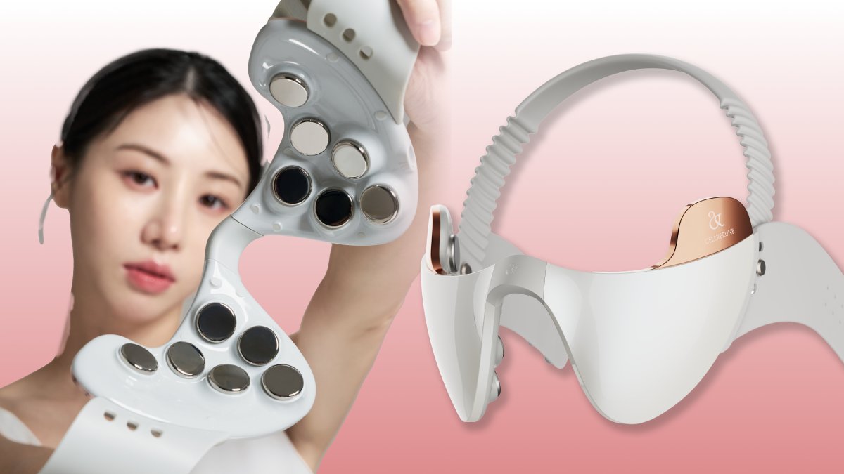 [World’s First] 12 Titanium Heads for Hydration Firmness & Pore Care