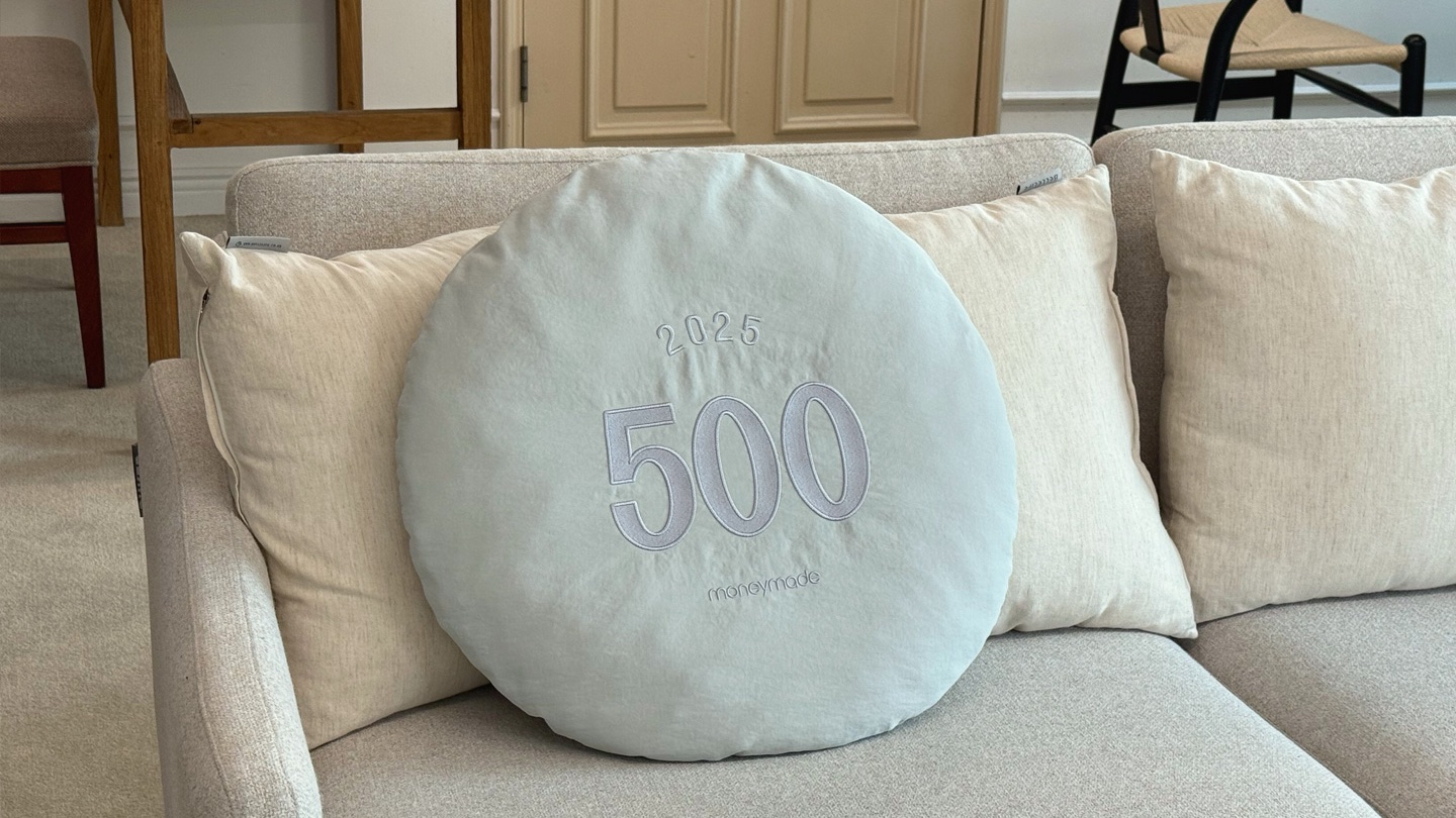 [품절대란] 그냥 방석 아니고 '돈'방석 | 진짜 돈으로 만든 화폐굿즈