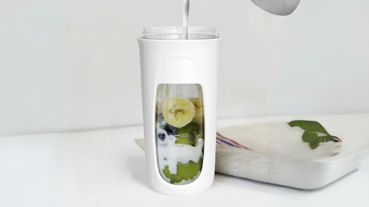 [搅拌杯] 高性价比！轻松制作鲜榨果汁的便携搅拌杯