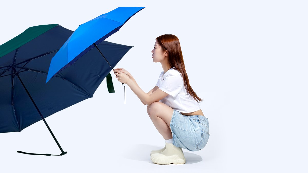98% UV Protection! NEW Ultra-Lightweight Blackout Umbrella Encore Launch