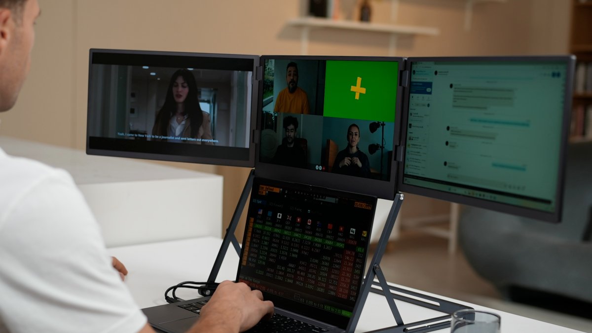 [横向本能 三屏显示器] 激发工作效率的多任务利器