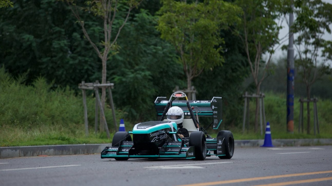 请为숭실大学Formula车队SSARA学生的梦想加油！