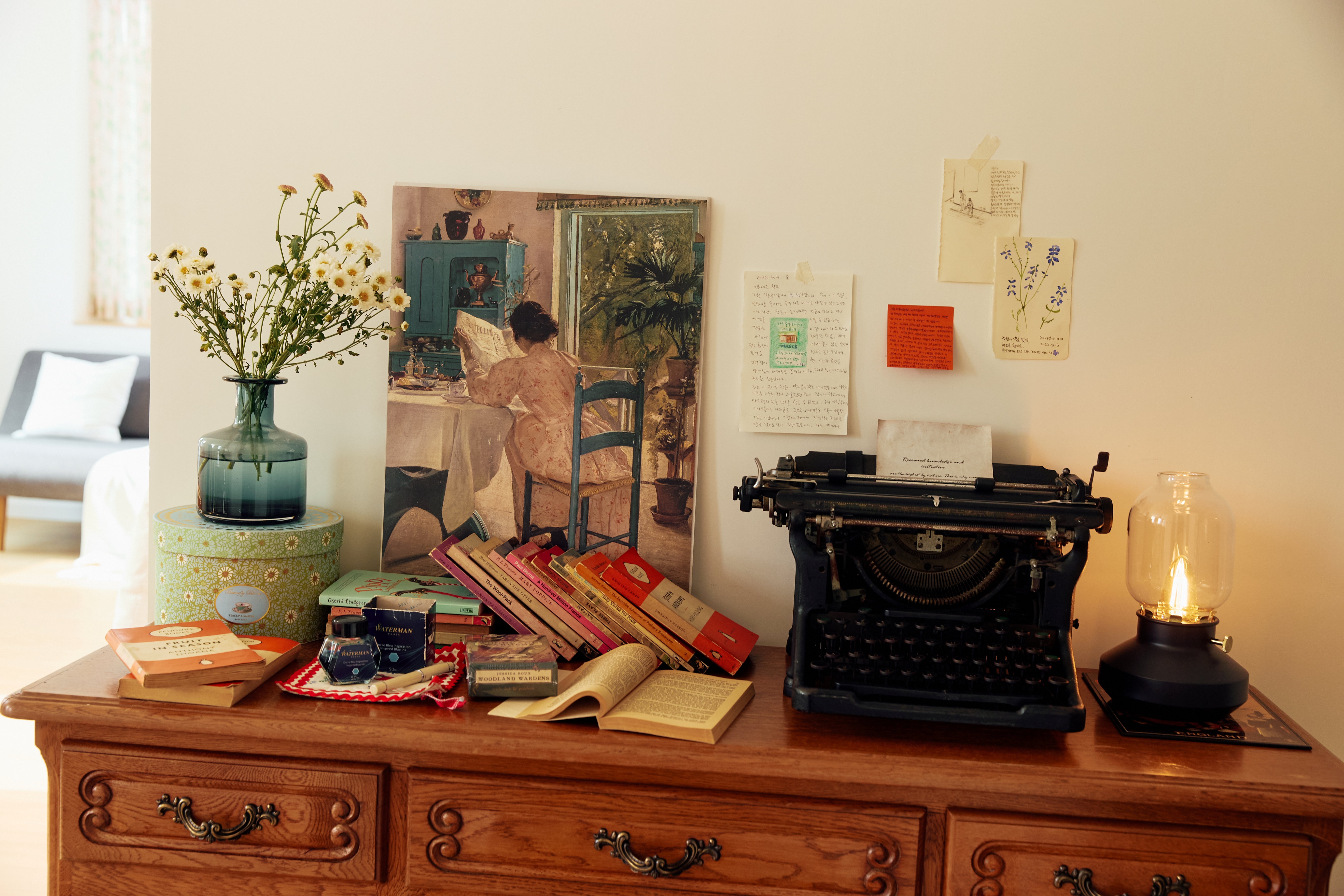 main_entrance_desk.jpg