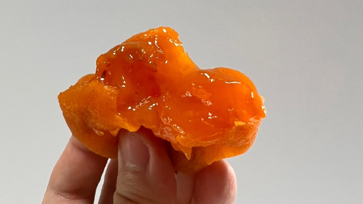 [Premium Gift Wrapping] The Sweetest Luxury: AkYang Semi-Dried Daebong Persimmons for Lunar New Year