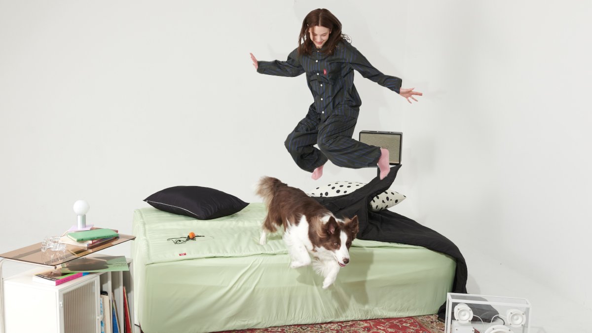 [宠物家庭专用]防滑按扣设计的毛绒床垫与防水床垫保护罩