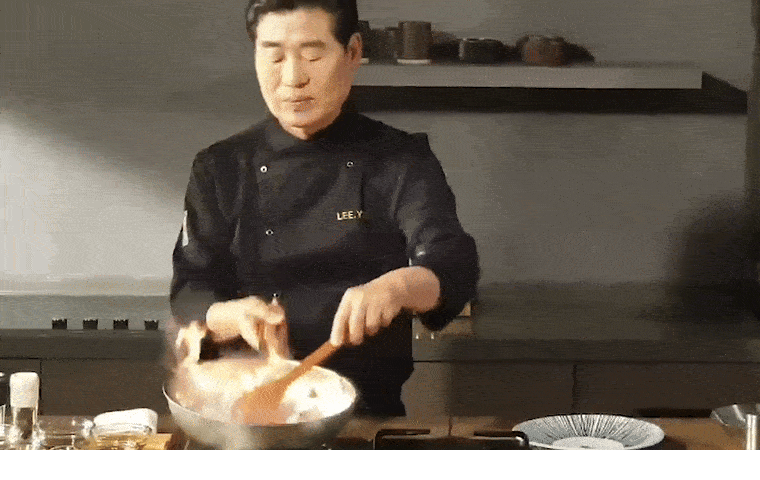 이연복 메인움짤.gif