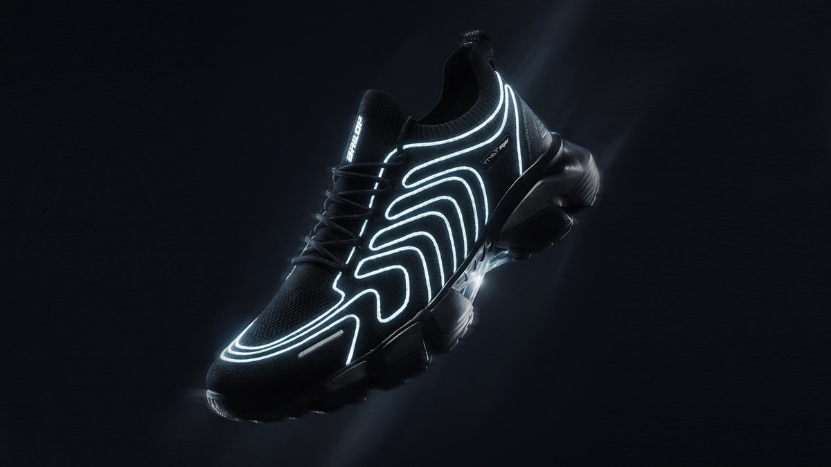 어둠에도 빛나는 나이트워커｜누적 120만족 신화, 국민 대표 운동화 밸롭