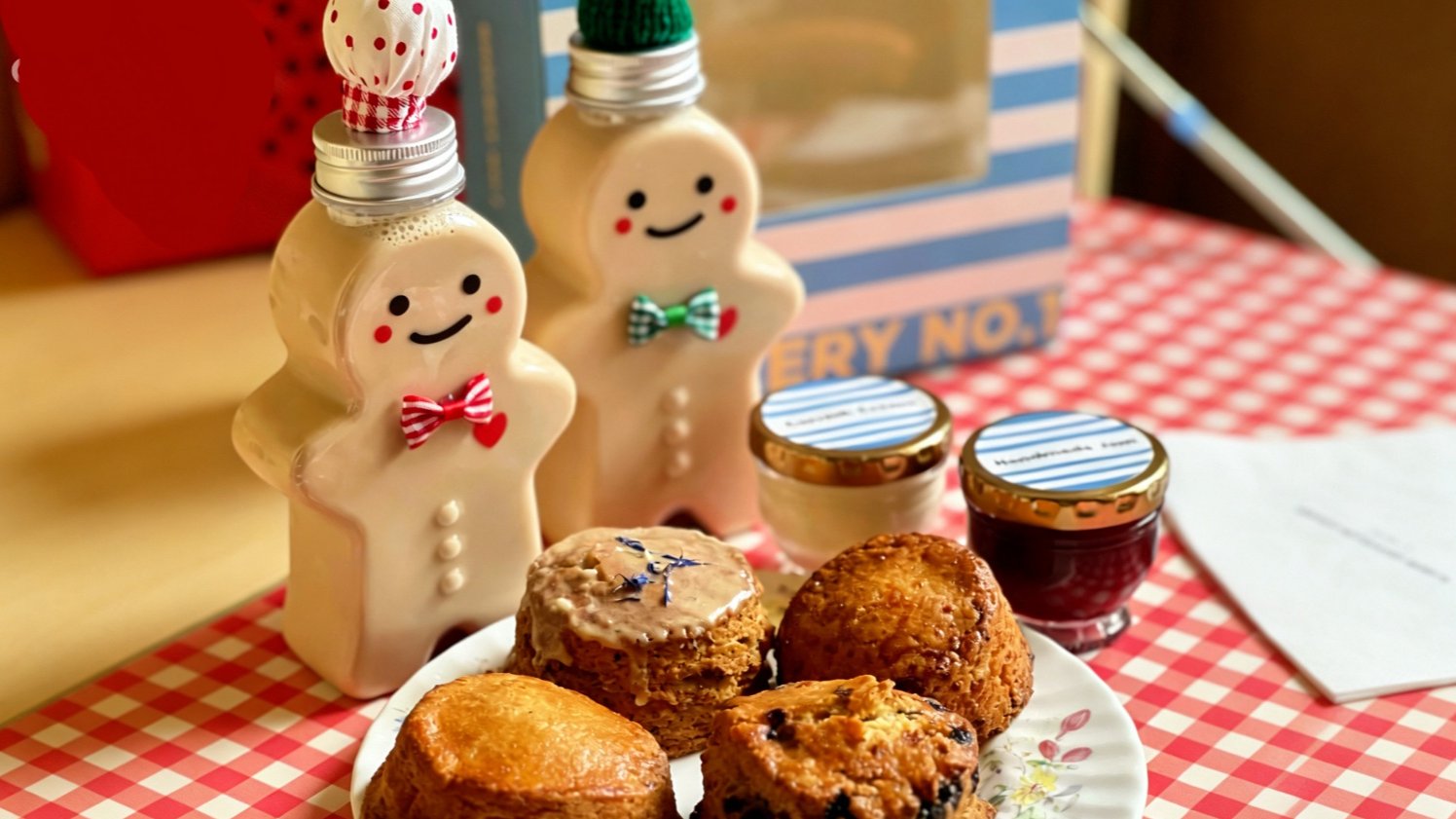 Cornwall Cream Tea Set: Your Perfect At-Home Tea Moment