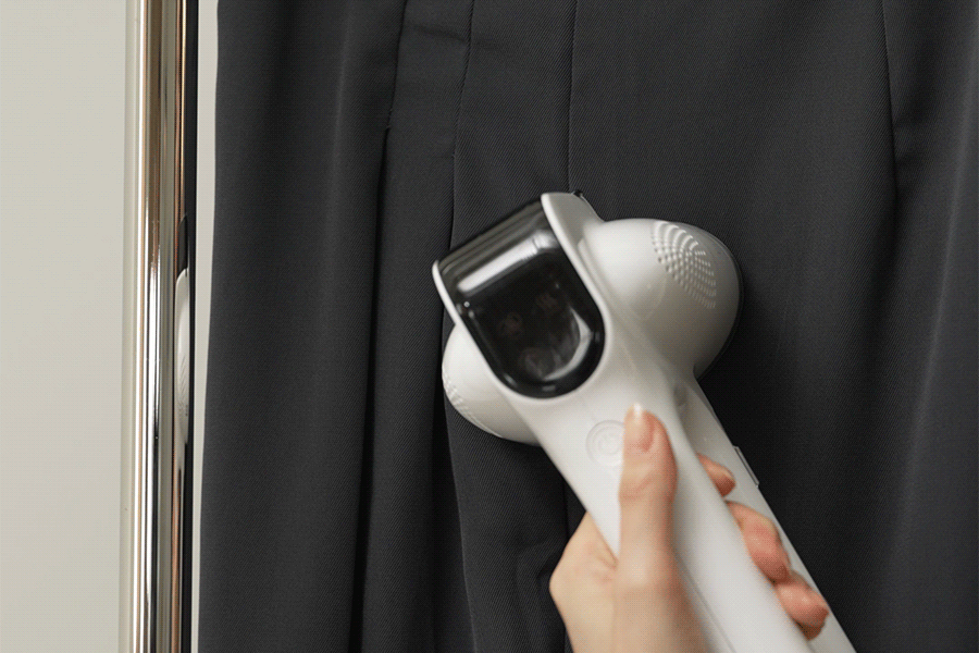 Vacuum Suction + Steam + Sterilization in One! Effortless One-Handed Steam  Iron by ZAELEC | wadiz