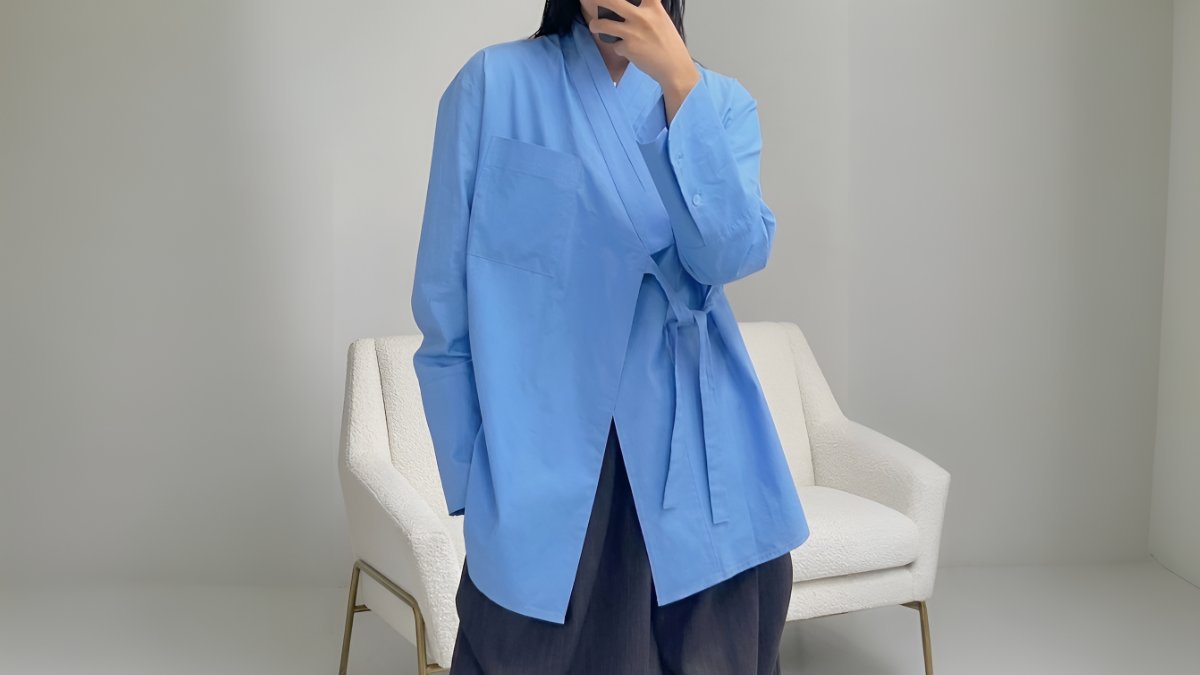 [Exclusive] A New Way to Wear Hanbok. The Most Korean Modern Hanbok Mushirt