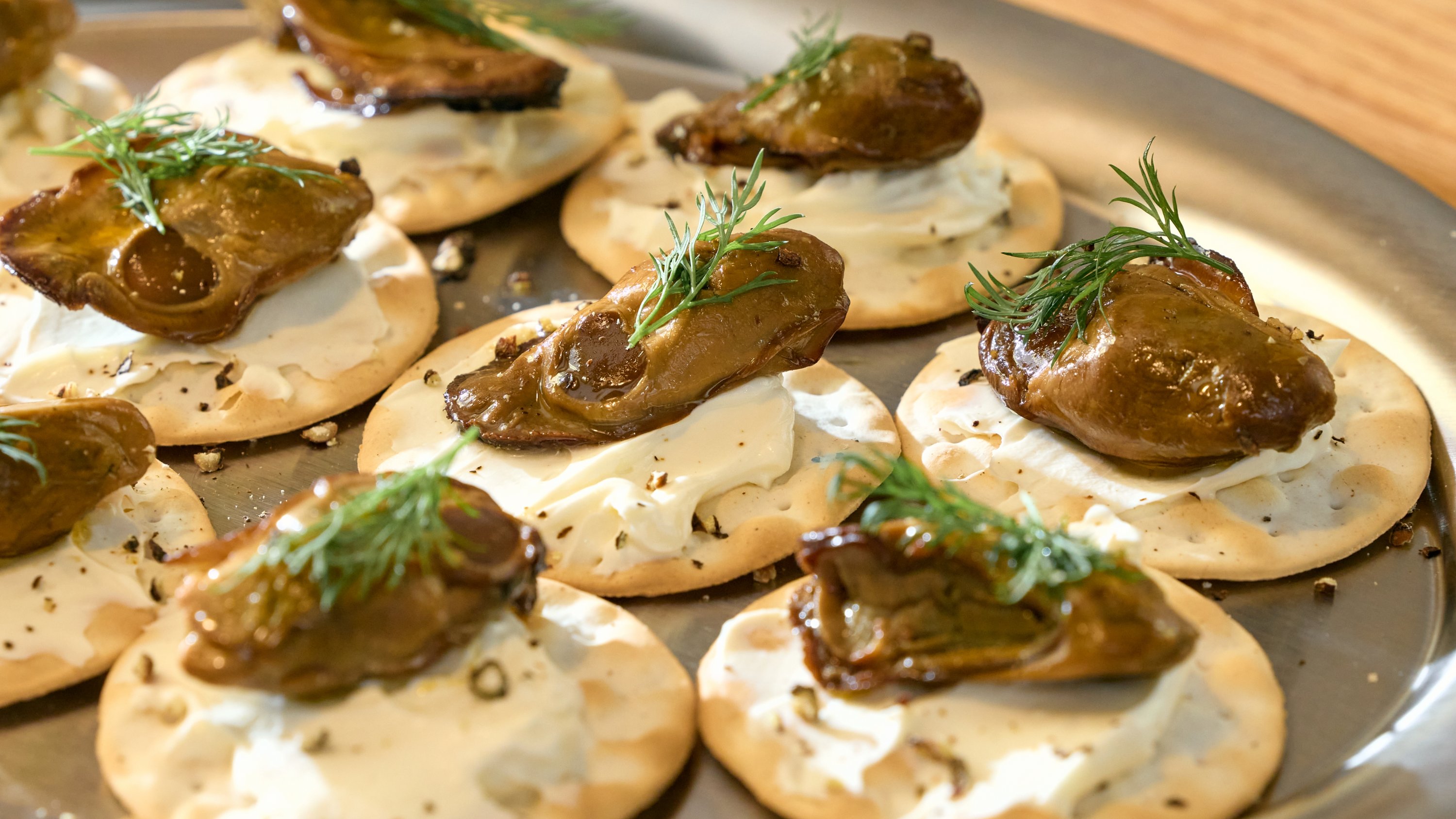 The Perfect Wine Pairing: Year-Round Enjoyment of Tongyeong Smoked Oysters