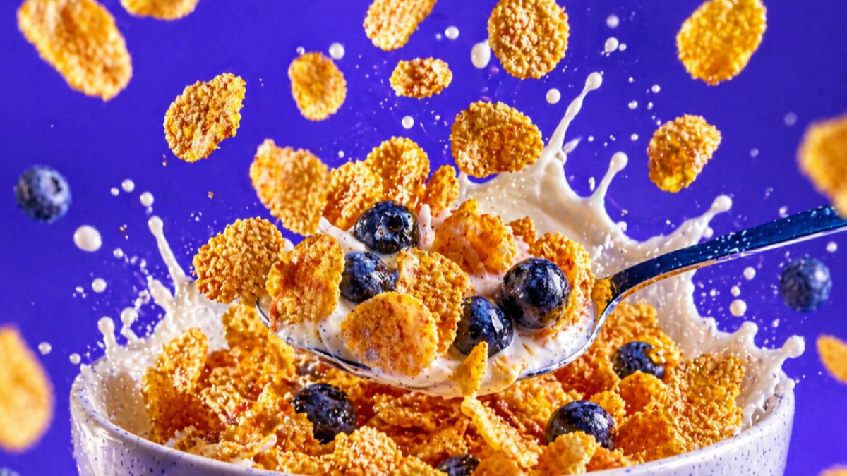 Still eating sugary cereal? Try this German organic cereal made with only 5 simple ingredients!