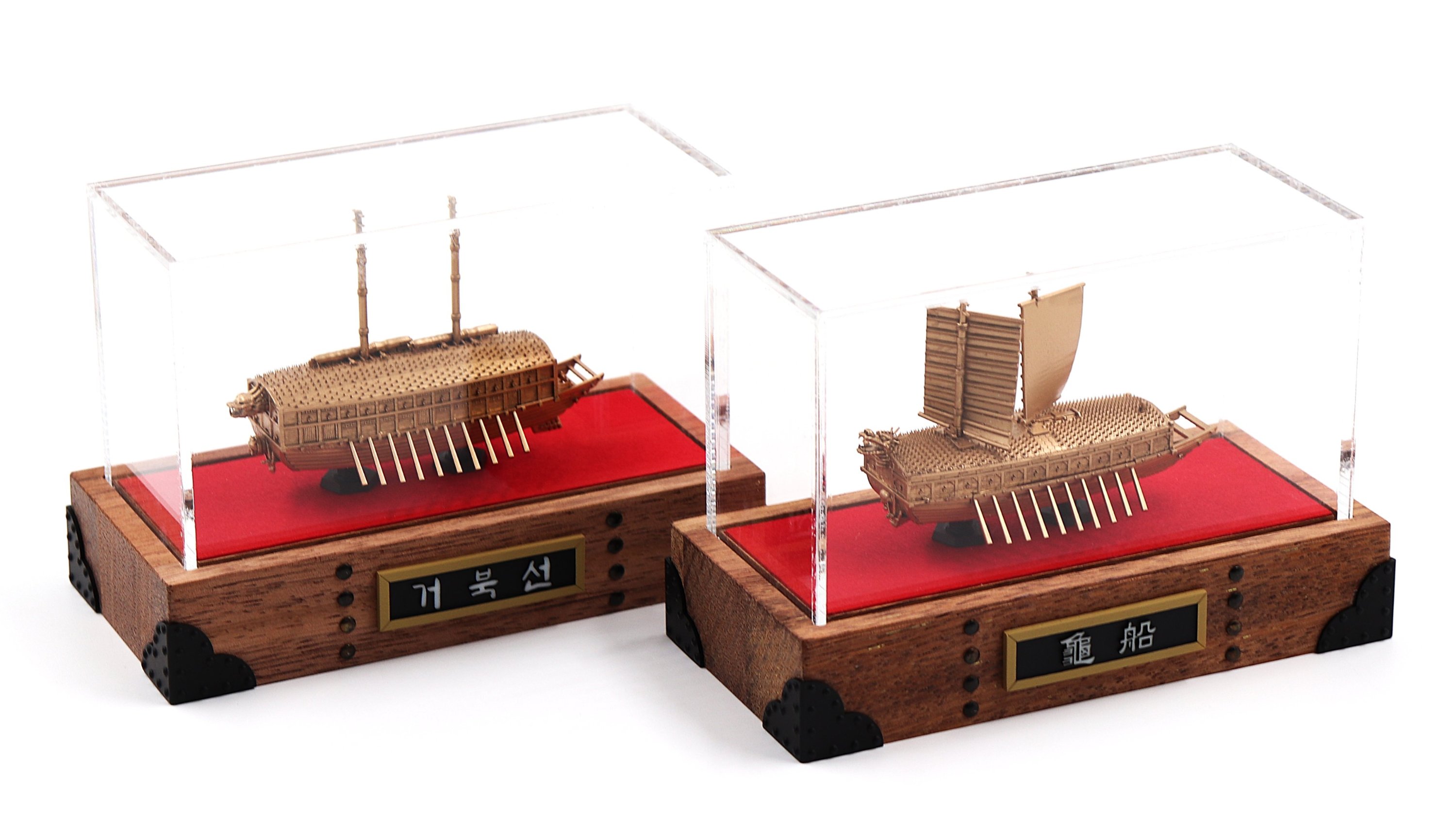 Unmatched Detail Reborn Masterpieces: The Turtle Ship and Panokseon Like Never Before