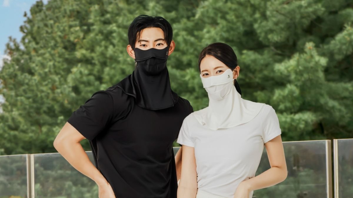 [Blocks 99% UV Rays] Dual-Slit Neck Mask for 10+ Minutes Outdoors!
