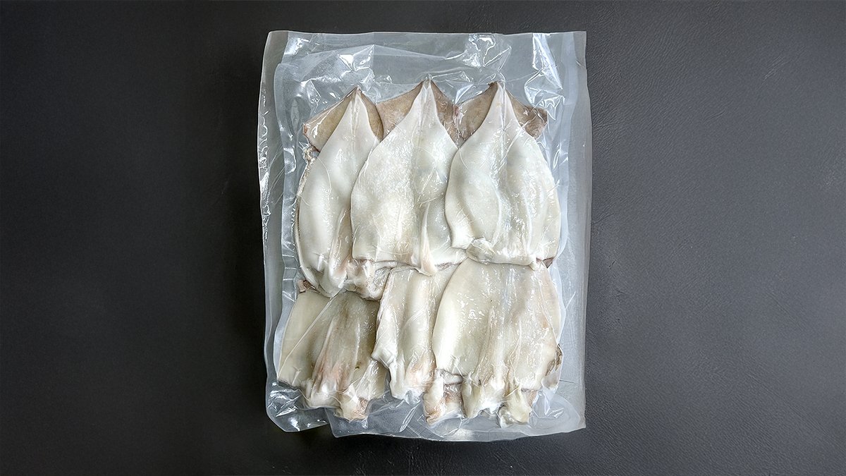 Enjoy Conveniently Prepared Squid 1KG 6-7 Pieces—Delicious Anytime Anywhere!