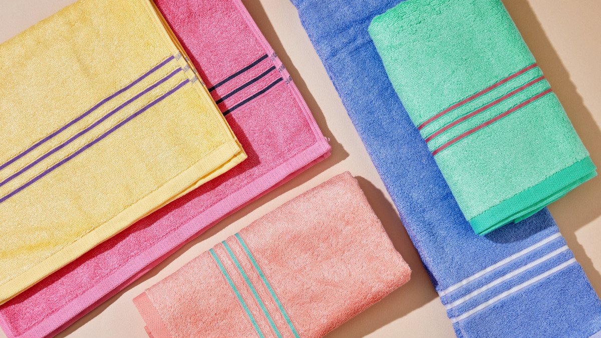 Impressive 100CM Length! Slim Yet Super Absorbent Tall Towel
