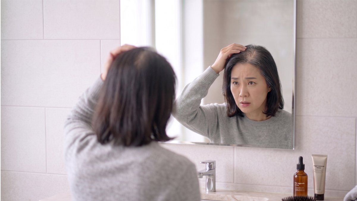 자신감은 정수리부터! 3초 만에 빈틈없이 채우는 인생 첫 탑피스