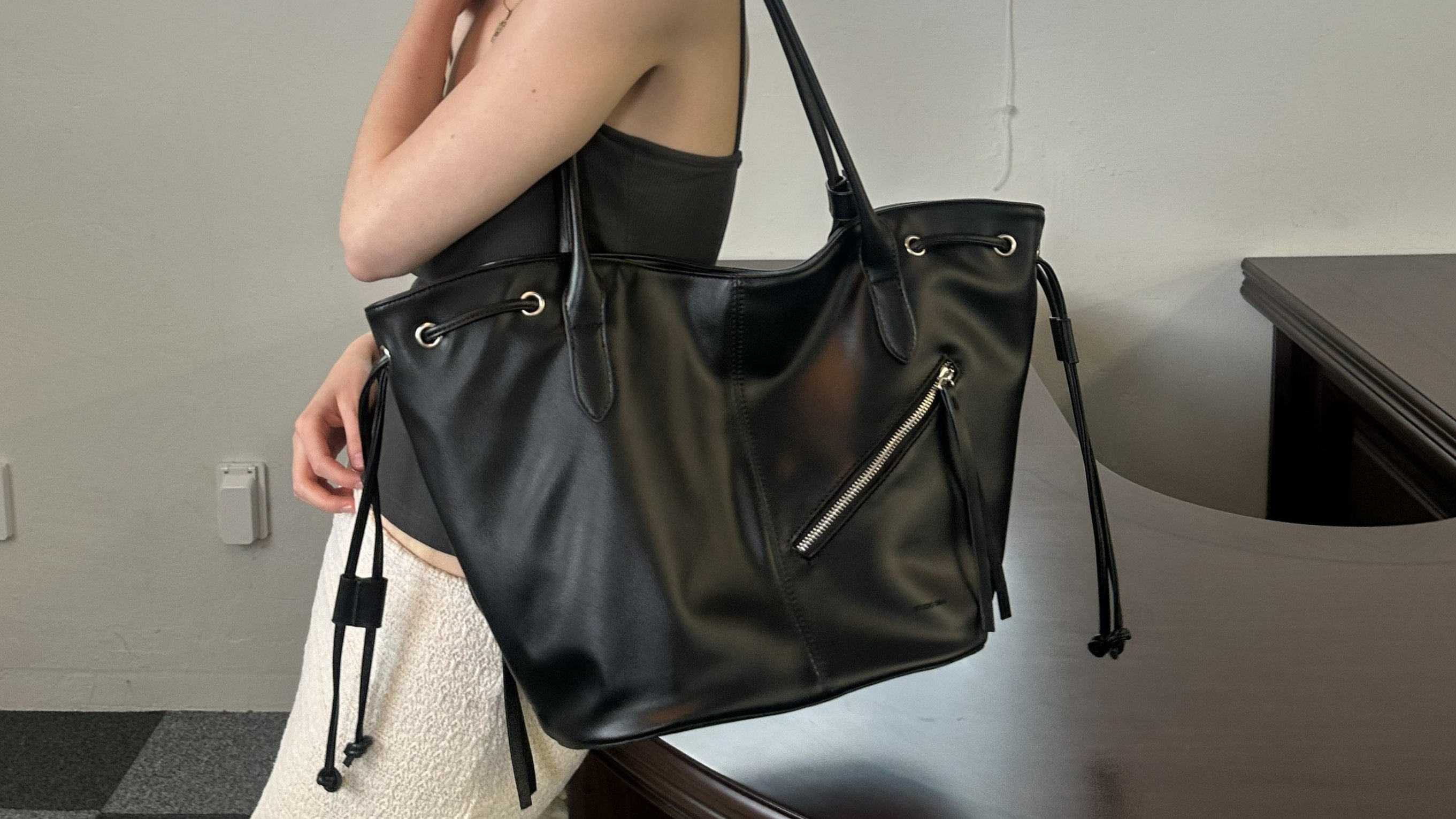 6포켓 노트북 텀블러ㅣ하루를 다 담아도 어깨는 가볍게, 하루백 2종