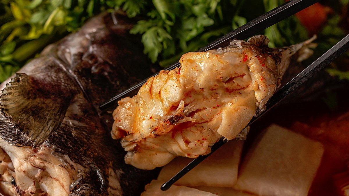 Authentic Taste from 40 Years at Bangpo Port Whole Live Rockfish Delivered!