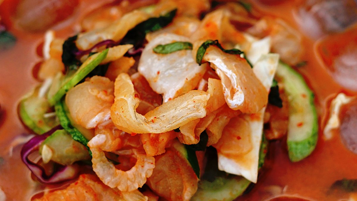 [Beat the Heat] A Generous Bowl of Mulhoe Loaded with 1kg of Fresh Flatfish