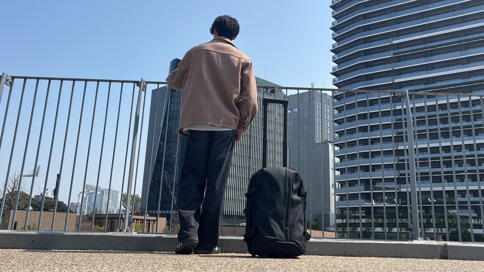 SLIMSHIFT — 9合1旅行必备套装