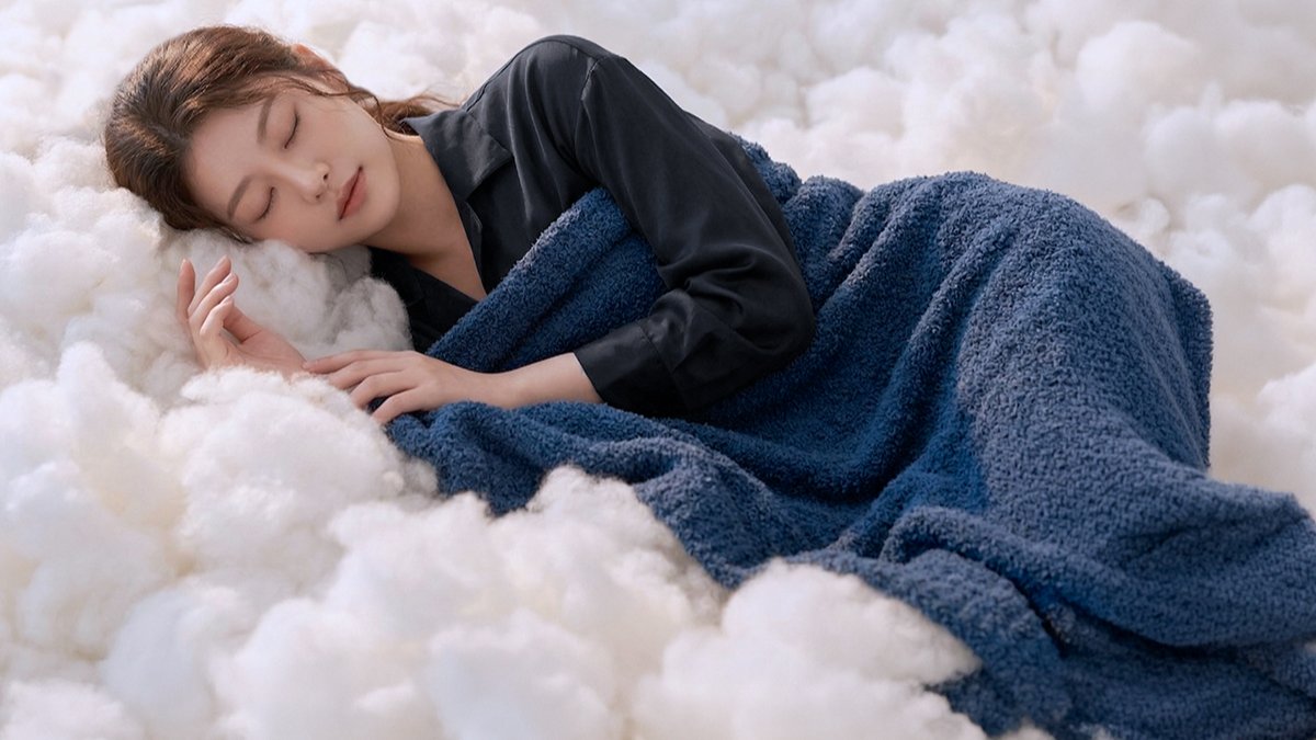[와디즈단독] 생크림처럼 부드럽고 쫀득한 촉감이불+곰돌이 보온팩 세트